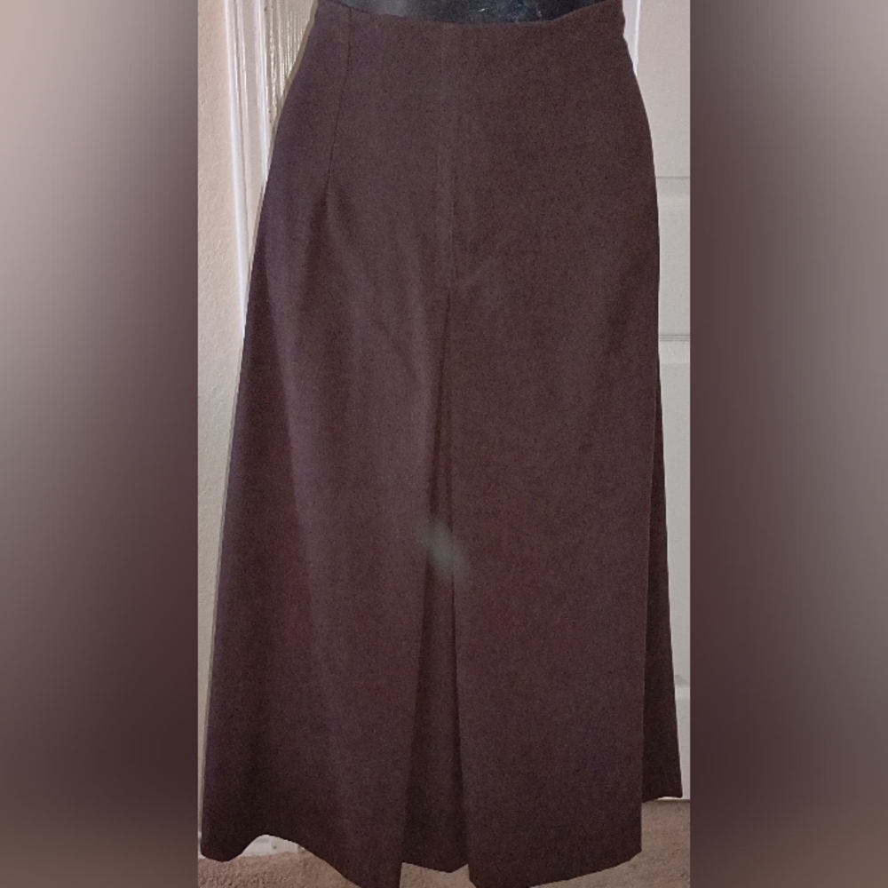 Elegant Brown Women's Skirt